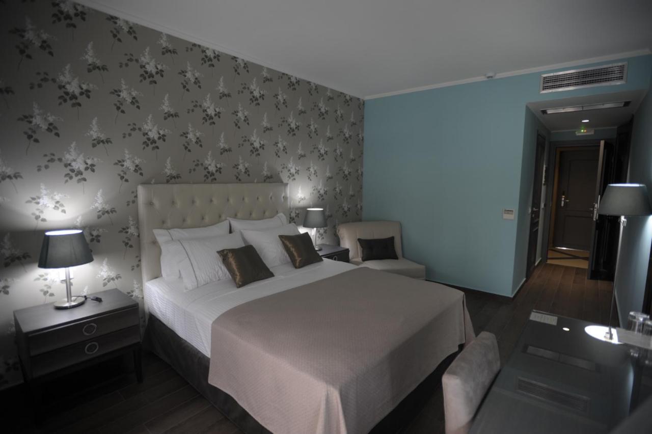 Theasis Hotel Paramythia Exterior foto